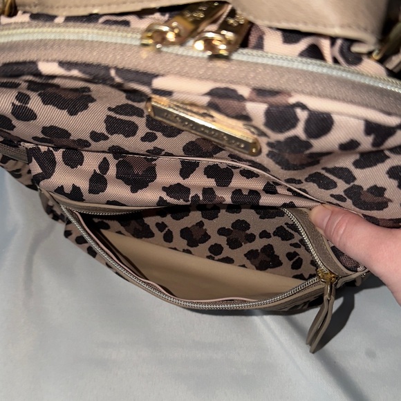 Itzy Ritzy Leopard Bundle - Picture 10 of 16